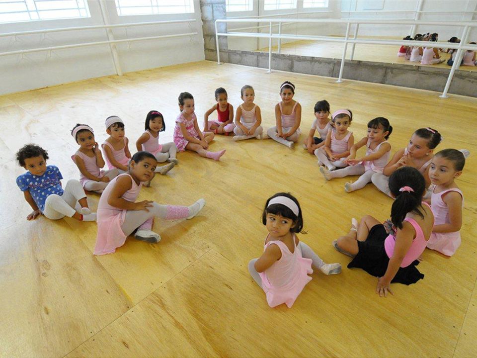 destaque-ballet-classico-infantil-iris-ativa-lina-penteado-02 - Ballet -  Academia Iris Ativa - Lina Penteado